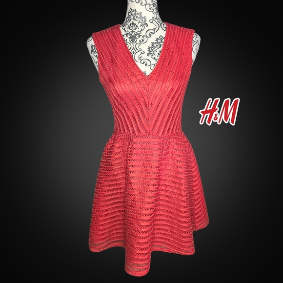 H&M Dresses & Skirts - H&M Red Sleeveless Dress - 6